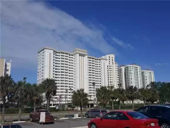 1230 GULF BOULEVARD, CLEARWATER, Florida 33767, 2 Bedrooms Bedrooms, ,2 BathroomsBathrooms,Residential Lease,For Rent,GULF,U8074929