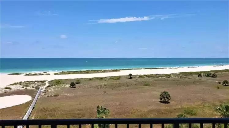 1250 GULF BOULEVARD, CLEARWATER, Florida 33767, 2 Bedrooms Bedrooms, ,2 BathroomsBathrooms,Residential Lease,For Rent,GULF,U8087446