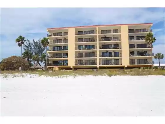 MADEIRA BEACH, Florida 33708, 3 Bedrooms Bedrooms, ,2 BathroomsBathrooms,Residential Lease,For Rent,U8103597