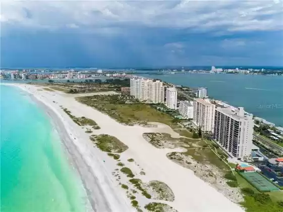 1230 GULF BOULEVARD, CLEARWATER BEACH, Florida 33767, 2 Bedrooms Bedrooms, ,2 BathroomsBathrooms,Residential Lease,For Rent,GULF,U7842720