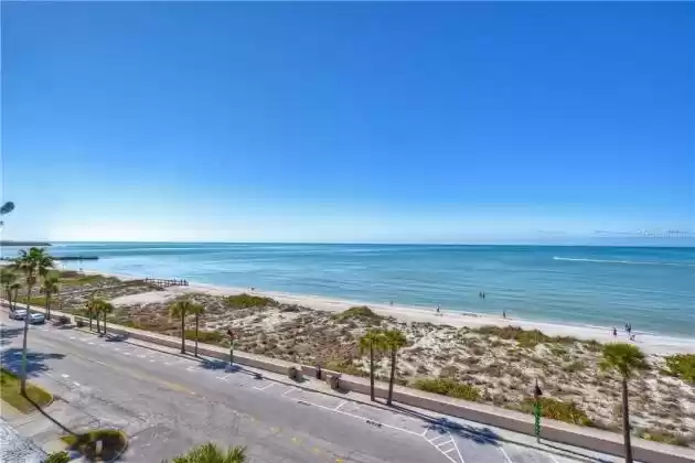 555 GULF WAY, ST PETE BEACH, Florida 33706, 2 Bedrooms Bedrooms, ,2 BathroomsBathrooms,Residential Lease,For Rent,GULF,U8108067