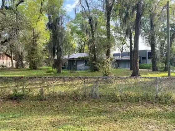 3019 LITHIA PINECREST ROAD, VALRICO, Florida 33596, 3 Bedrooms Bedrooms, ,3 BathroomsBathrooms,Residential,For Sale,LITHIA PINECREST,T3292880