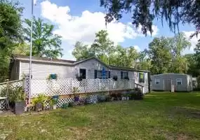 9211 HARNEY BAPTIST CHURCH ROAD, TAMPA, Florida 33637, 3 Bedrooms Bedrooms, ,2 BathroomsBathrooms,Residential,For Sale,HARNEY BAPTIST CHURCH,T3302278