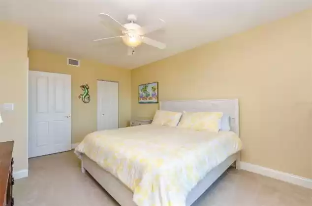 1170 GULF BOULEVARD, CLEARWATER, Florida 33767, 3 Bedrooms Bedrooms, ,2 BathroomsBathrooms,Residential Lease,For Rent,GULF,U8122402
