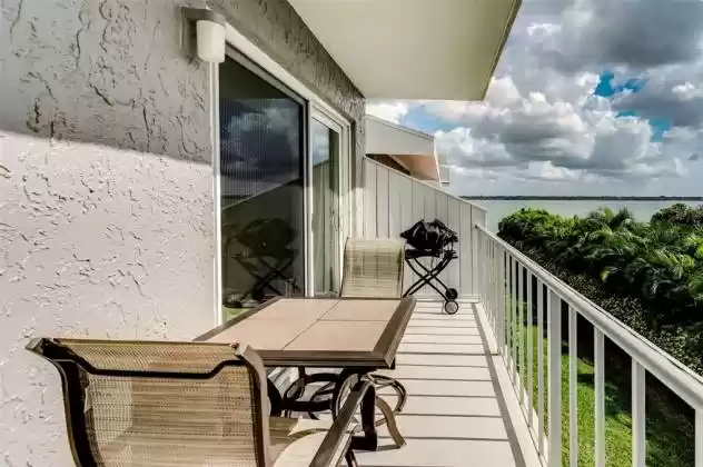 1351 GULF BOULEVARD, CLEARWATER, Florida 33767, 3 Bedrooms Bedrooms, ,2 BathroomsBathrooms,Residential Lease,For Rent,GULF,U8123337