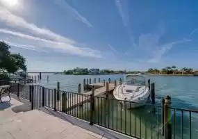 411 PALM ISLAND, CLEARWATER, Florida 33767, 5 Bedrooms Bedrooms, ,3 BathroomsBathrooms,Residential,For Sale,PALM,U8125645