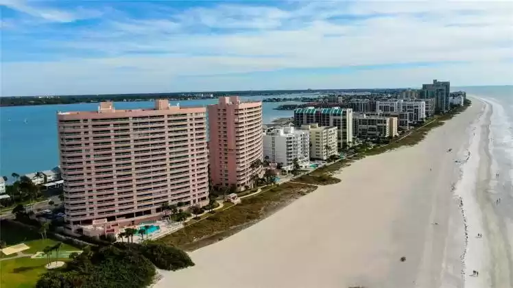 1340 GULF BOULEVARD, CLEARWATER, Florida 33767, 3 Bedrooms Bedrooms, ,2 BathroomsBathrooms,Residential Lease,For Rent,GULF,U8126053