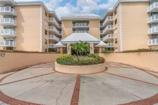 6500 SUNSET WAY, ST PETE BEACH, Florida 33706, 3 Bedrooms Bedrooms, ,2 BathroomsBathrooms,Residential Lease,For Rent,SUNSET,U8126260