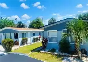 13301 2ND STREET, MADEIRA BEACH, Florida 33708, 6 Bedrooms Bedrooms, ,4 BathroomsBathrooms,Residential,For Sale,2ND,U8128499