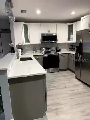Kitchen with beautiful quartz countertop