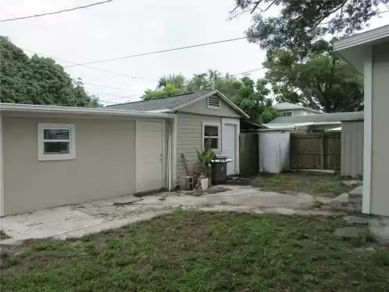 2055 28TH AVENUE, ST PETERSBURG, Florida 33713, ,Residential Income,For Sale,28TH,U8129316