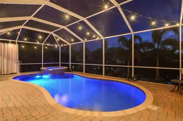 5320 FISHERSOUND LANE, APOLLO BEACH, Florida 33572, 5 Bedrooms Bedrooms, ,5 BathroomsBathrooms,Residential,For Sale,FISHERSOUND,T3317448