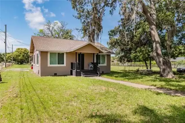 11724 132ND AVENUE, LARGO, Florida 33778, 3 Bedrooms Bedrooms, ,1 BathroomBathrooms,Residential,For Sale,132ND,T3318748