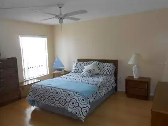 450 GULFVIEW BOULEVARD, CLEARWATER, Florida 33767, 2 Bedrooms Bedrooms, ,2 BathroomsBathrooms,Residential Lease,For Rent,GULFVIEW,U8132139