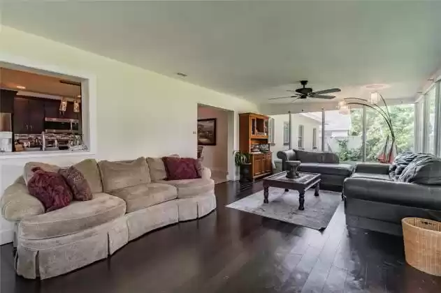 4623 BAY TO BAY BOULEVARD, TAMPA, Florida 33629, 6 Bedrooms Bedrooms, ,5 BathroomsBathrooms,Residential,For Sale,BAY TO BAY,T3317486