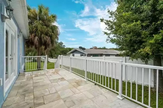 989 14TH AVENUE, SAFETY HARBOR, Florida 34695, 4 Bedrooms Bedrooms, ,3 BathroomsBathrooms,Residential,For Sale,14TH,U8133432