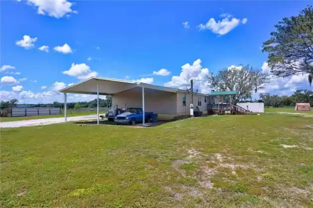 13225 COUNTY ROAD 39, LITHIA, Florida 33547, 4 Bedrooms Bedrooms, ,2 BathroomsBathrooms,Residential,For Sale,COUNTY ROAD 39,T3323382