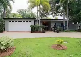 571 LUZON AVENUE, TAMPA, Florida 33606, 4 Bedrooms Bedrooms, ,3 BathroomsBathrooms,Residential,For Sale,LUZON,T3324676