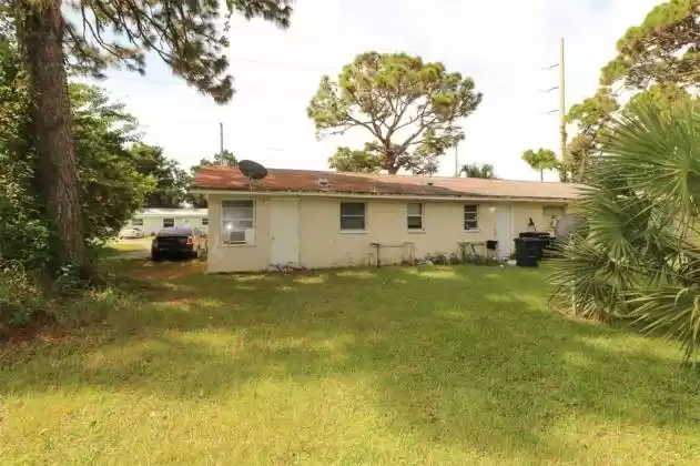 HUDSON, Florida 34667, ,Residential Income,For Sale,W7837313