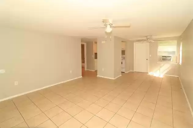 HUDSON, Florida 34667, ,Residential Income,For Sale,W7837313
