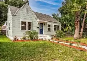 3219 6TH AVENUE, ST PETERSBURG, Florida 33713, 2 Bedrooms Bedrooms, ,2 BathroomsBathrooms,Residential,For Sale,6TH,T3325669