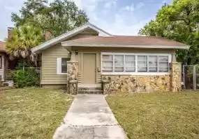 2038 17TH STREET, ST PETERSBURG, Florida 33712, 3 Bedrooms Bedrooms, ,1 BathroomBathrooms,Residential,For Sale,17TH,T3326584
