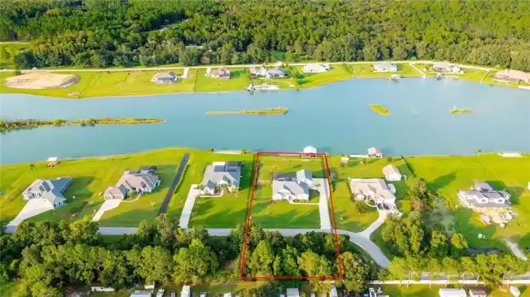 24023 HIDEOUT TRAIL, LAND O LAKES, Florida 34639, 4 Bedrooms Bedrooms, ,3 BathroomsBathrooms,Residential,For Sale,HIDEOUT,W7837457