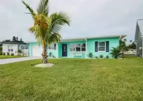 17412 2ND STREET, REDINGTON SHORES, Florida 33708, 2 Bedrooms Bedrooms, ,2 BathroomsBathrooms,Residential,For Sale,2ND,T3328662