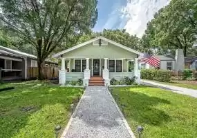 805 HOLLYWOOD STREET, TAMPA, Florida 33604, 2 Bedrooms Bedrooms, ,2 BathroomsBathrooms,Residential,For Sale,HOLLYWOOD,T3329739