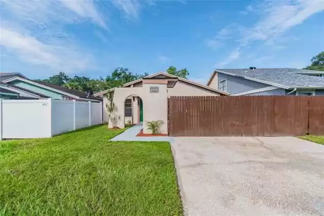 10310 PENNYTREE PLACE, TAMPA, Florida 33624, 2 Bedrooms Bedrooms, ,1 BathroomBathrooms,Residential,For Sale,PENNYTREE,T3330918