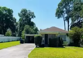 3916 CLEARFIELD AVENUE, TAMPA, Florida 33603, 3 Bedrooms Bedrooms, ,2 BathroomsBathrooms,Residential,For Sale,CLEARFIELD,T3330368