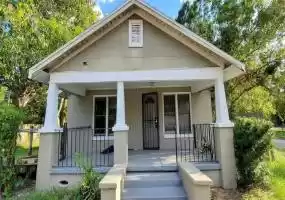 2550 10TH AVE S AVENUE, ST PETERSBURG, Florida 33712, 4 Bedrooms Bedrooms, ,2 BathroomsBathrooms,Residential,For Sale,10TH AVE S,U8139915