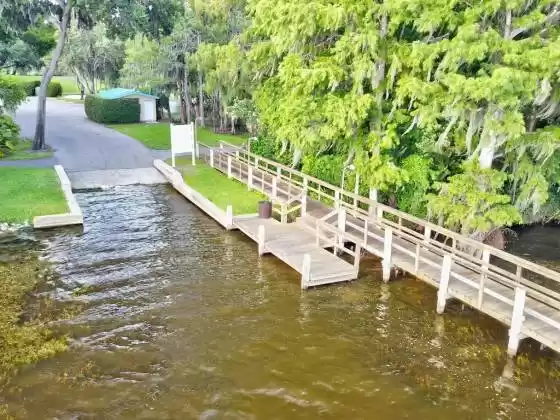 Landbrook offers many community amenities here is the community boat ramp on Lake Tarpon. There's also plenty of parking space for you boat trailer.