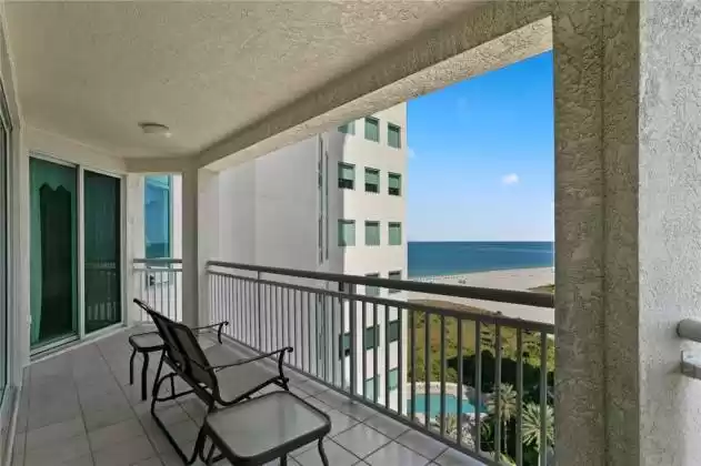 1180 GULF BOULEVARD, CLEARWATER, Florida 33767, 2 Bedrooms Bedrooms, ,2 BathroomsBathrooms,Residential Lease,For Rent,GULF,U8139705