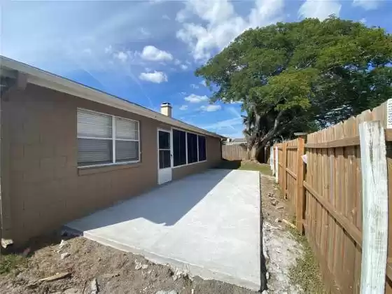 7103 COVE HILLS COURT, TAMPA, Florida 33615, 3 Bedrooms Bedrooms, ,2 BathroomsBathrooms,Residential Lease,For Rent,COVE HILLS,T3336516