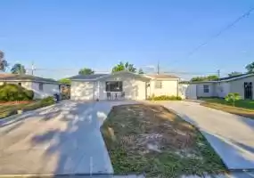 10914 INGLEWOOD AVE, PORT RICHEY, Florida 34668, 3 Bedrooms Bedrooms, ,2 BathroomsBathrooms,Residential,For Sale,INGLEWOOD AVE,W7839223