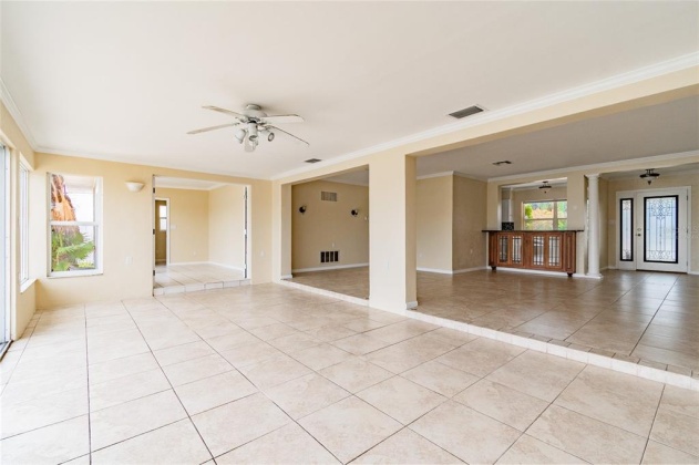 2244 DONATO DRIVE, BELLEAIR BEACH, Florida 33786, 3 Bedrooms Bedrooms, ,2 BathroomsBathrooms,Residential,For Sale,DONATO,MFRU8163397