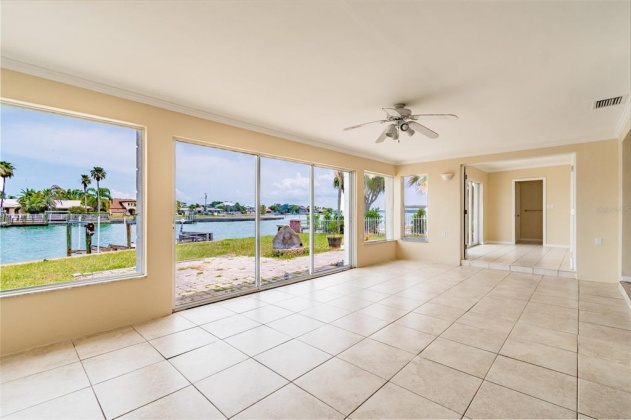 2244 DONATO DRIVE, BELLEAIR BEACH, Florida 33786, 3 Bedrooms Bedrooms, ,2 BathroomsBathrooms,Residential,For Sale,DONATO,MFRU8163397