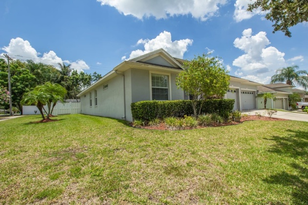 508 DEBRA DRIVE, BRANDON, Florida 33510, 4 Bedrooms Bedrooms, ,3 BathroomsBathrooms,Residential,For Sale,DEBRA,MFRT3433068