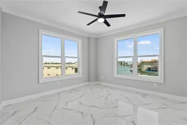 211 DOLPHIN POINT, CLEARWATER, Florida 33767, 4 Bedrooms Bedrooms, ,2 BathroomsBathrooms,Residential,For Sale,DOLPHIN,MFRU8201335