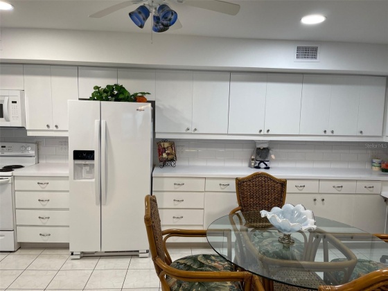 17400 GULF BOULEVARD, REDINGTON SHORES, Florida 33708, 2 Bedrooms Bedrooms, ,2 BathroomsBathrooms,Residential,For Sale,GULF,MFRT3314596