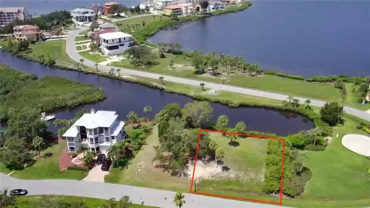 52 HARBORPOINTE DRIVE, PORT RICHEY, Florida 34668, 4 Bedrooms Bedrooms, ,3 BathroomsBathrooms,Residential,For Sale,HARBORPOINTE,MFRW7855888