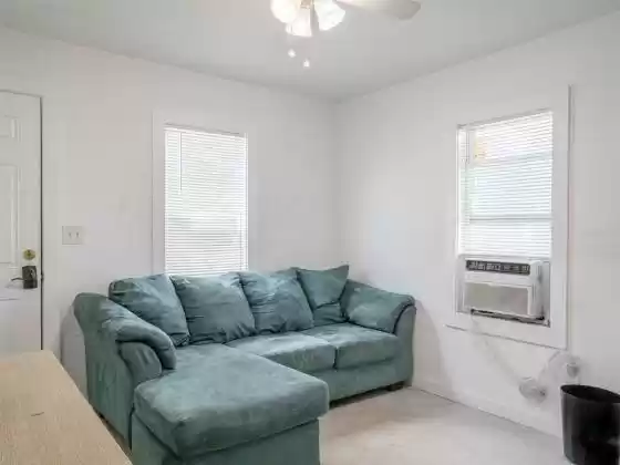 3227 5TH AVE S, ST PETERSBURG, Florida 33712, 2 Bedrooms Bedrooms, ,1 BathroomBathrooms,Residential,For Sale,5TH AVE S,MFRO6129389