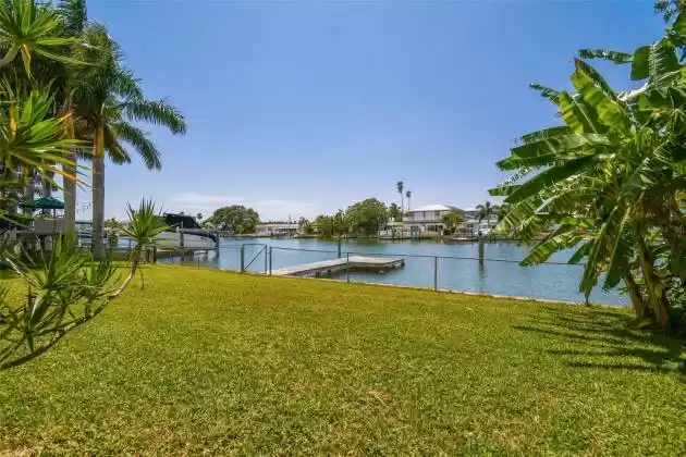 540 JOHNS PASS AVENUE, MADEIRA BEACH, Florida 33708, 3 Bedrooms Bedrooms, ,2 BathroomsBathrooms,Residential,For Sale,JOHNS PASS,MFRU8209502