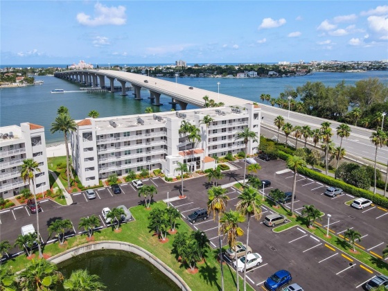 5701 BAHIA DEL MAR CIRCLE, ST PETERSBURG, Florida 33715, 2 Bedrooms Bedrooms, ,2 BathroomsBathrooms,Residential,For Sale,BAHIA DEL MAR,MFRU8209489