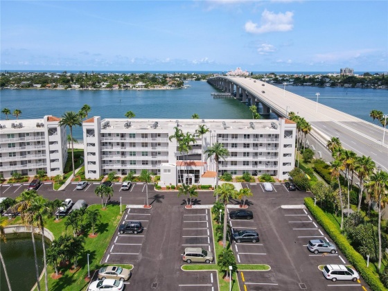 5701 BAHIA DEL MAR CIRCLE, ST PETERSBURG, Florida 33715, 2 Bedrooms Bedrooms, ,2 BathroomsBathrooms,Residential,For Sale,BAHIA DEL MAR,MFRU8209489