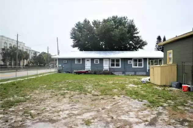 3009 13TH STREET, TAMPA, Florida 33605, 3 Bedrooms Bedrooms, ,1 BathroomBathrooms,Residential,For Sale,13TH,MFRT3449999