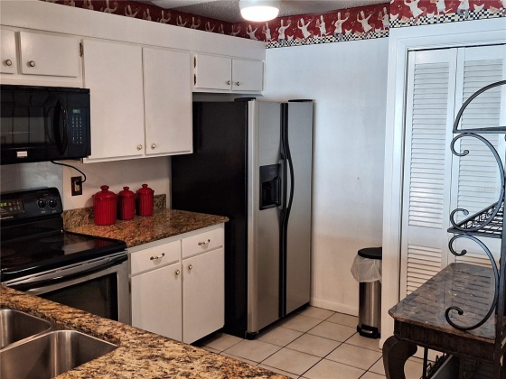 100 BLUFF VIEW DRIVE, BELLEAIR BLUFFS, Florida 33770, 1 Bedroom Bedrooms, ,1 BathroomBathrooms,Residential,For Sale,BLUFF VIEW,MFRW7858455