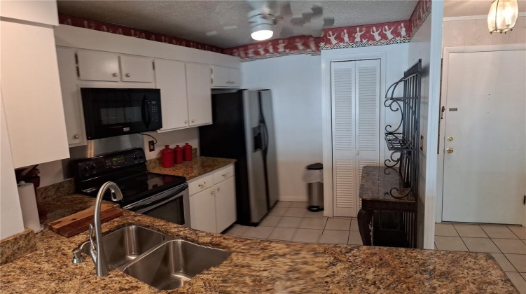 100 BLUFF VIEW DRIVE, BELLEAIR BLUFFS, Florida 33770, 1 Bedroom Bedrooms, ,1 BathroomBathrooms,Residential,For Sale,BLUFF VIEW,MFRW7858455