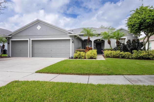 8915 ABERDEEN CREEK CIRCLE, RIVERVIEW, Florida 33569, 4 Bedrooms Bedrooms, ,3 BathroomsBathrooms,Residential,For Sale,ABERDEEN CREEK CIRCLE,MFRT3476094